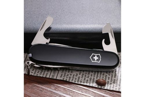 Многофункциональный нож VICTORINOX HUNTSMAN, 91 мм, 15 предметов, черный, блистер (Vx13713.3B1) - фото 10