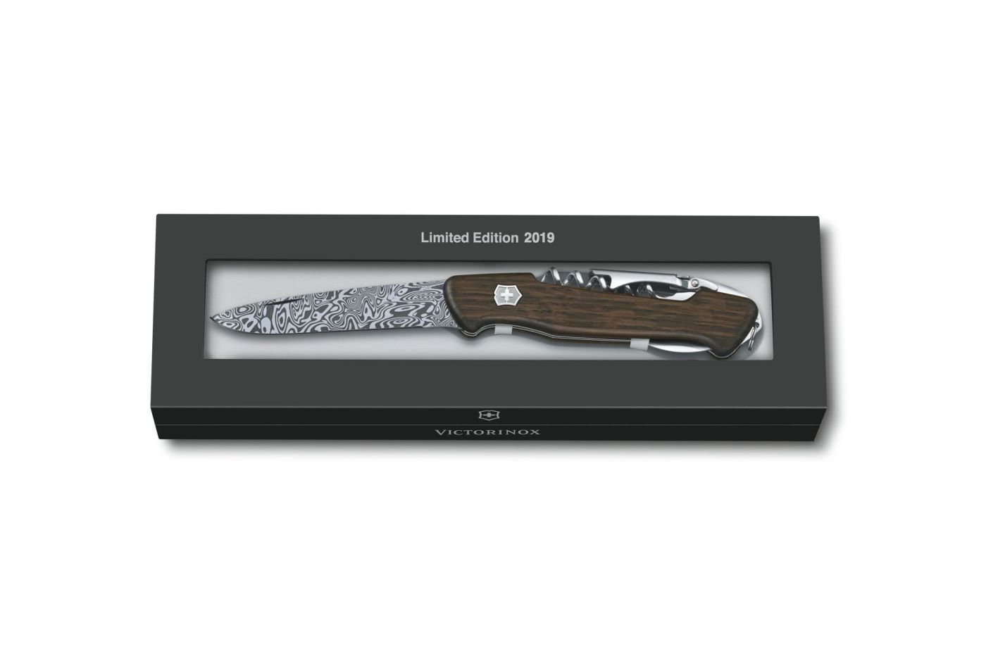 Многофункциональный нож VICTORINOX WINE MASTER Damast, 130 мм, 6 предметов, дуб, чехол (Lim.Ed.6000) (Vx09701.J19) thumb 7